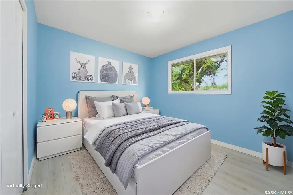514 V Avenue S Saskatoon SK S7M 3E9