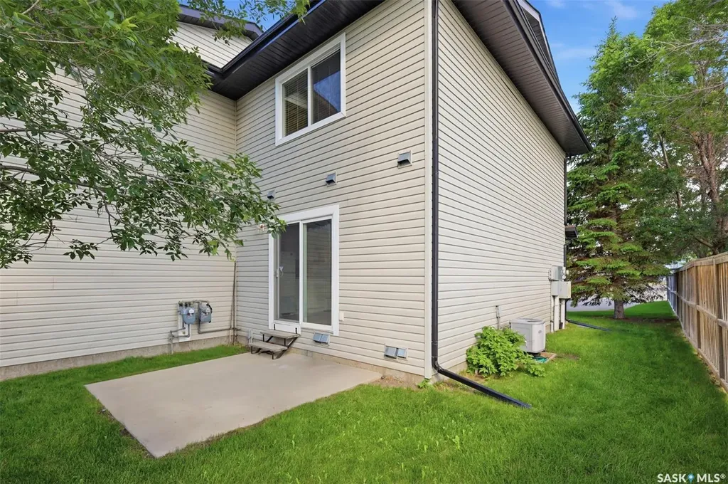 103 Rutherford Crescent Saskatoon SK S7N 4X9