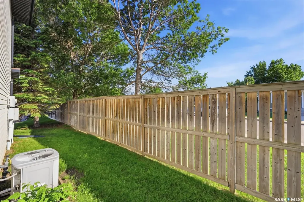 103 Rutherford Crescent Saskatoon SK S7N 4X9