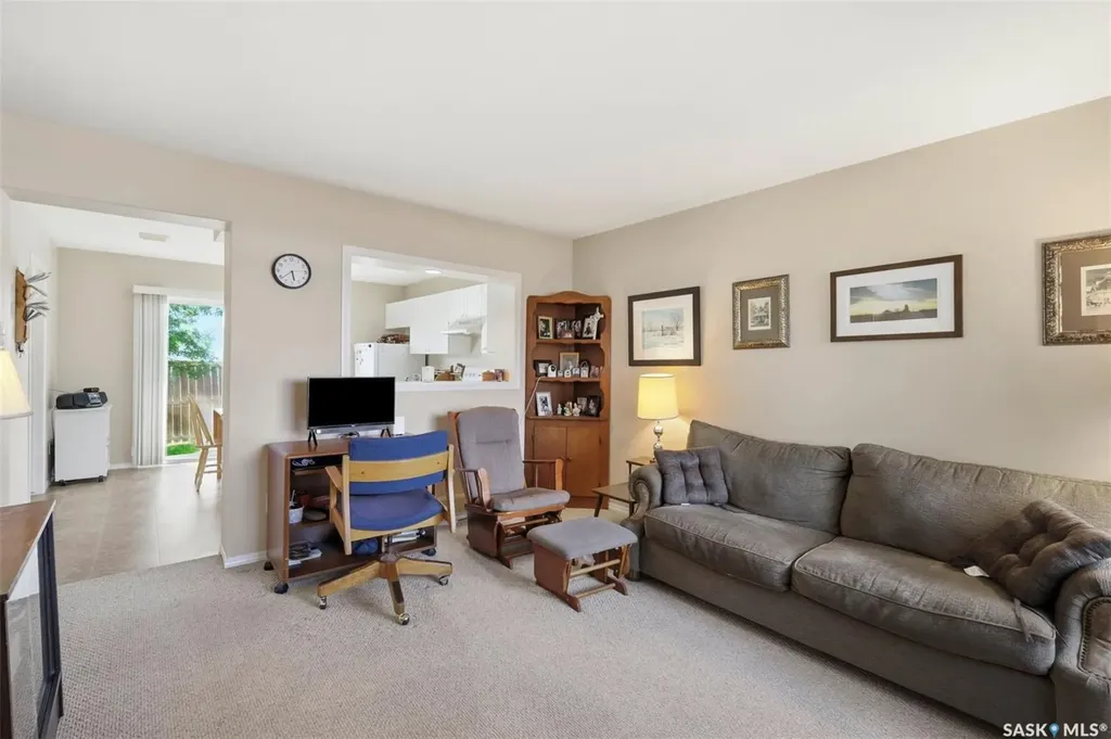 103 Rutherford Crescent Saskatoon SK S7N 4X9