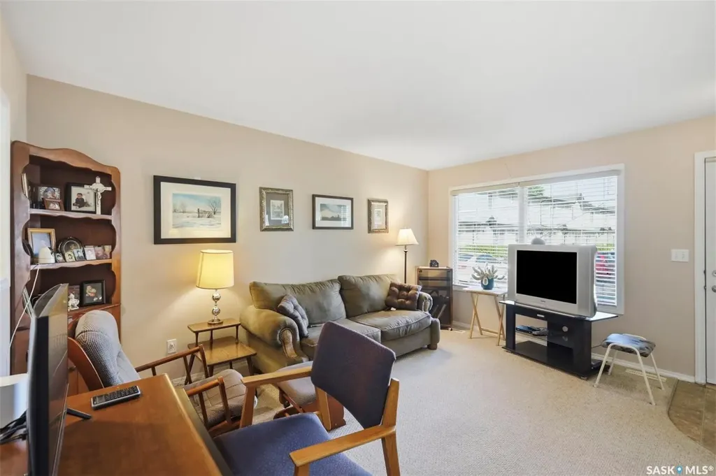103 Rutherford Crescent Saskatoon SK S7N 4X9