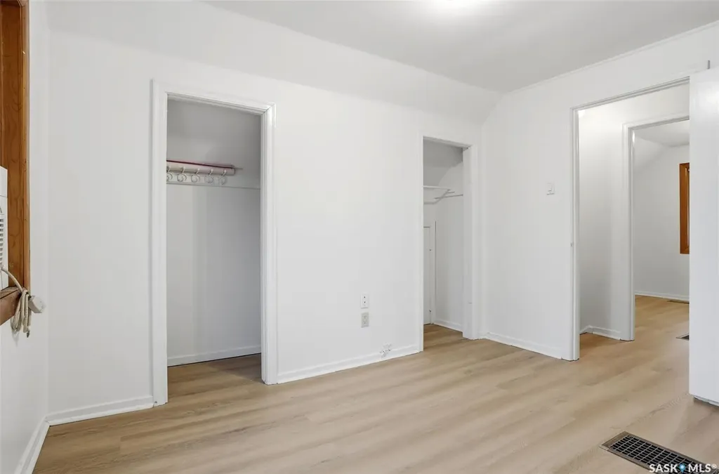 4015 2nd Avenue Regina SK S4T 0B3