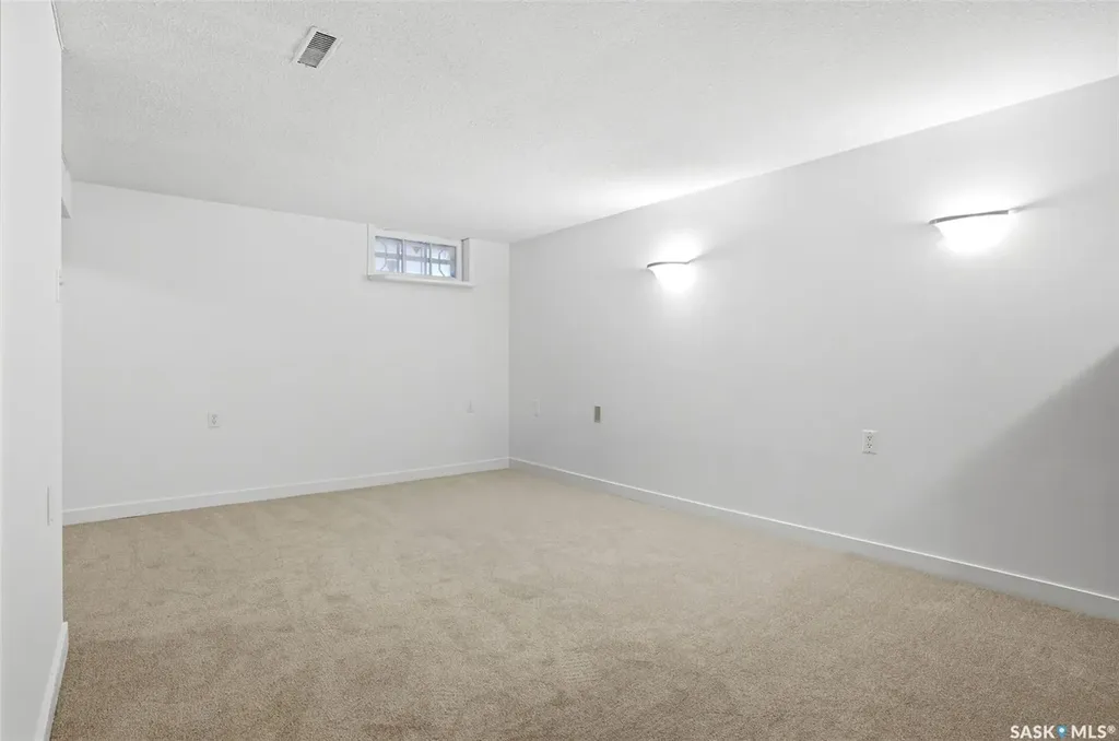 4015 2nd Avenue Regina SK S4T 0B3