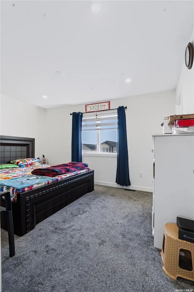 164 Thakur Street Saskatoon SK S7W 1C4