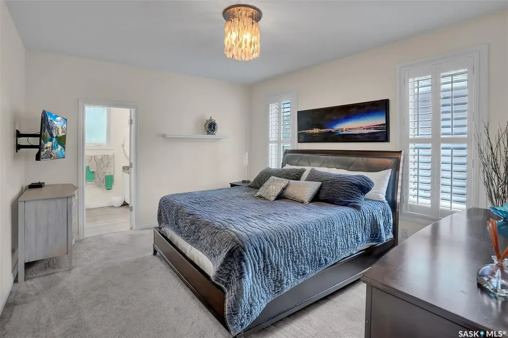 10220 Wascana Estates Regina SK S4V 3E5