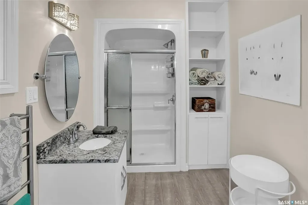 10220 Wascana Estates Regina SK S4V 3E5