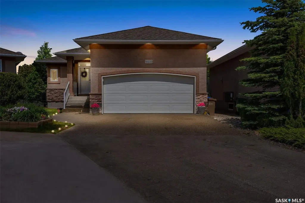 10220 Wascana Estates Regina SK S4V 3E5
