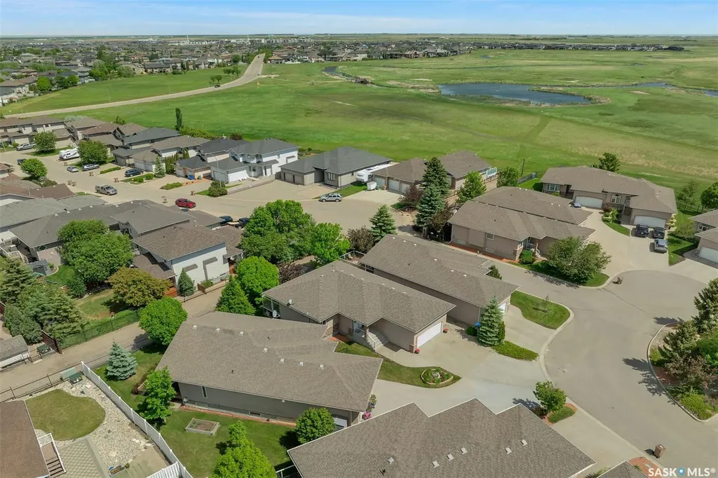 10220 Wascana Estates Regina SK S4V 3E5