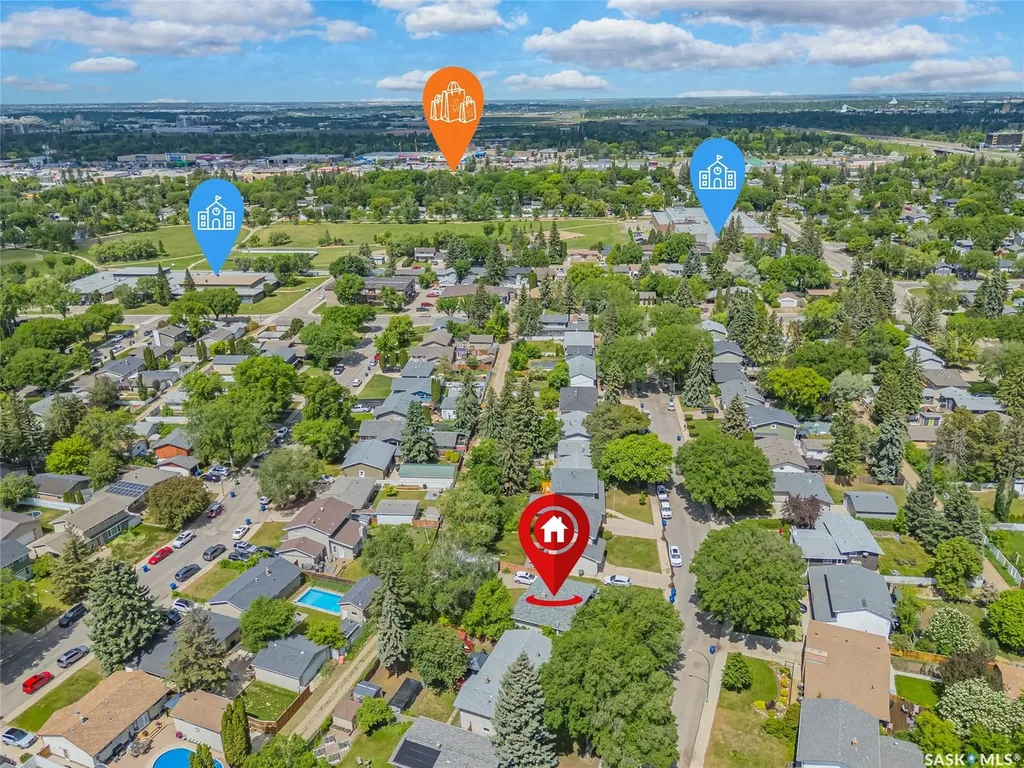 42 Neilson Crescent Saskatoon SK S4R 7R2