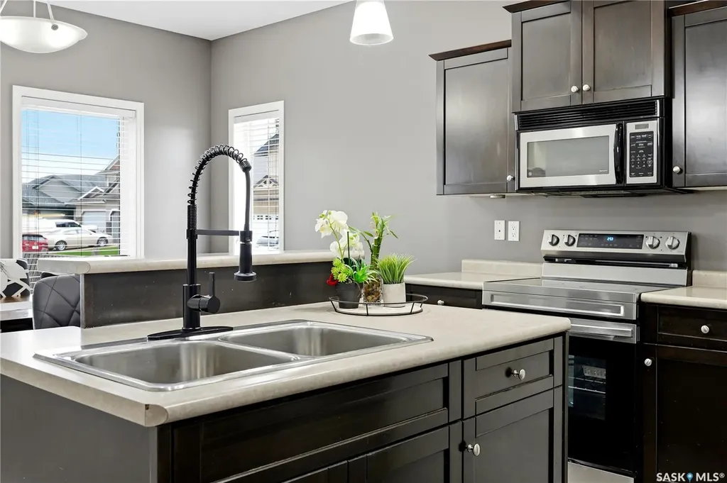 531 Gordon Road Saskatoon SK S7T 0A7
