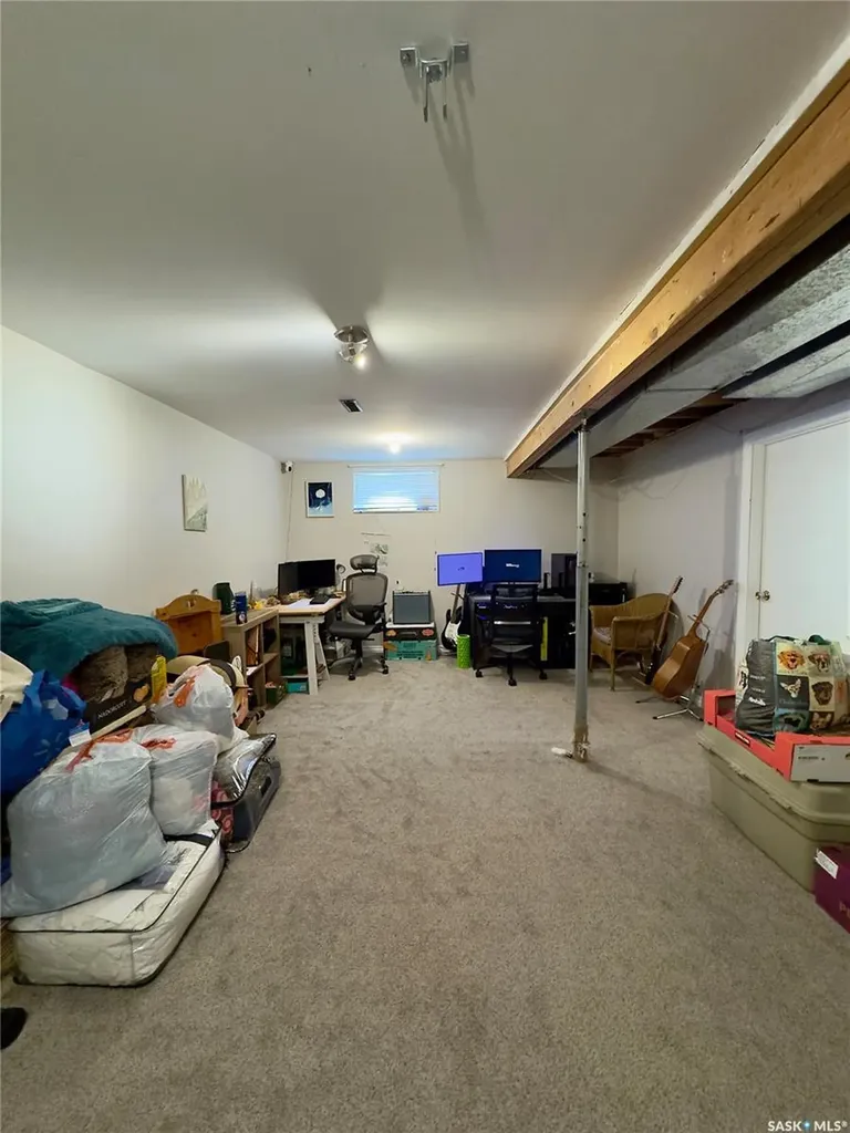 6007 Neufeld Avenue Waldheim SK S0K 4R0