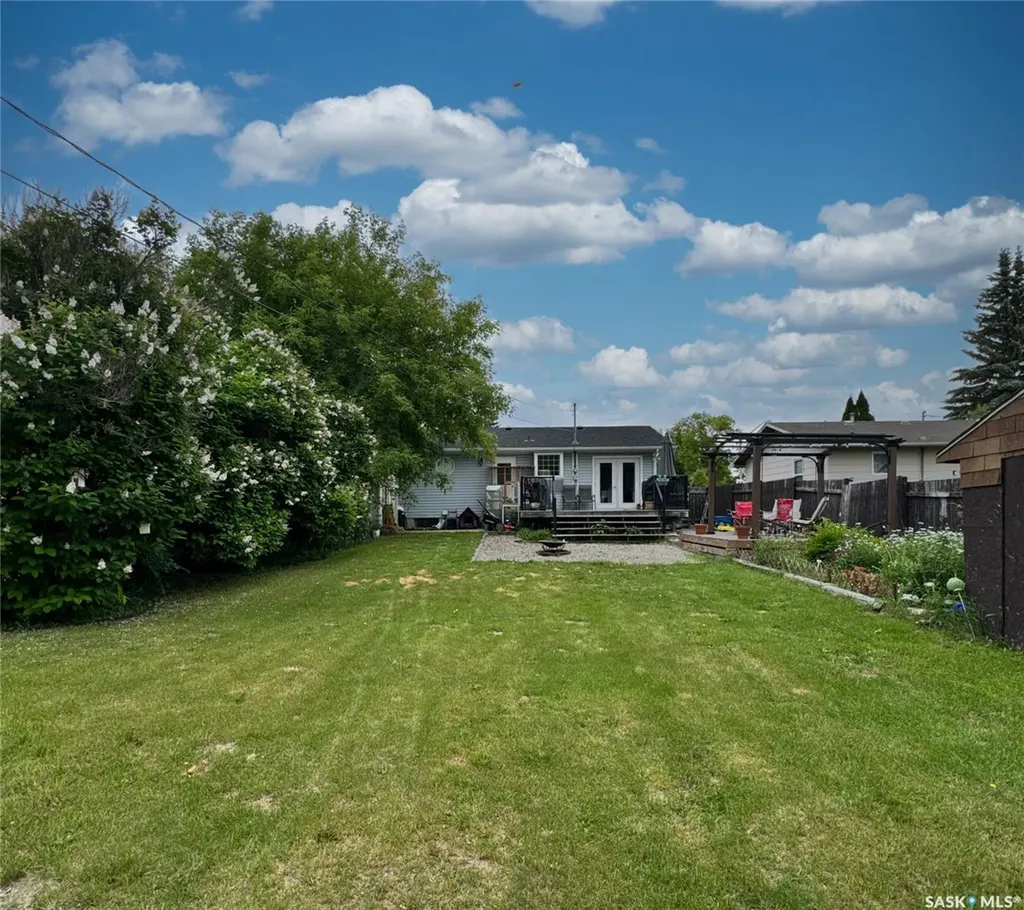 6007 Neufeld Avenue Waldheim SK S0K 4R0