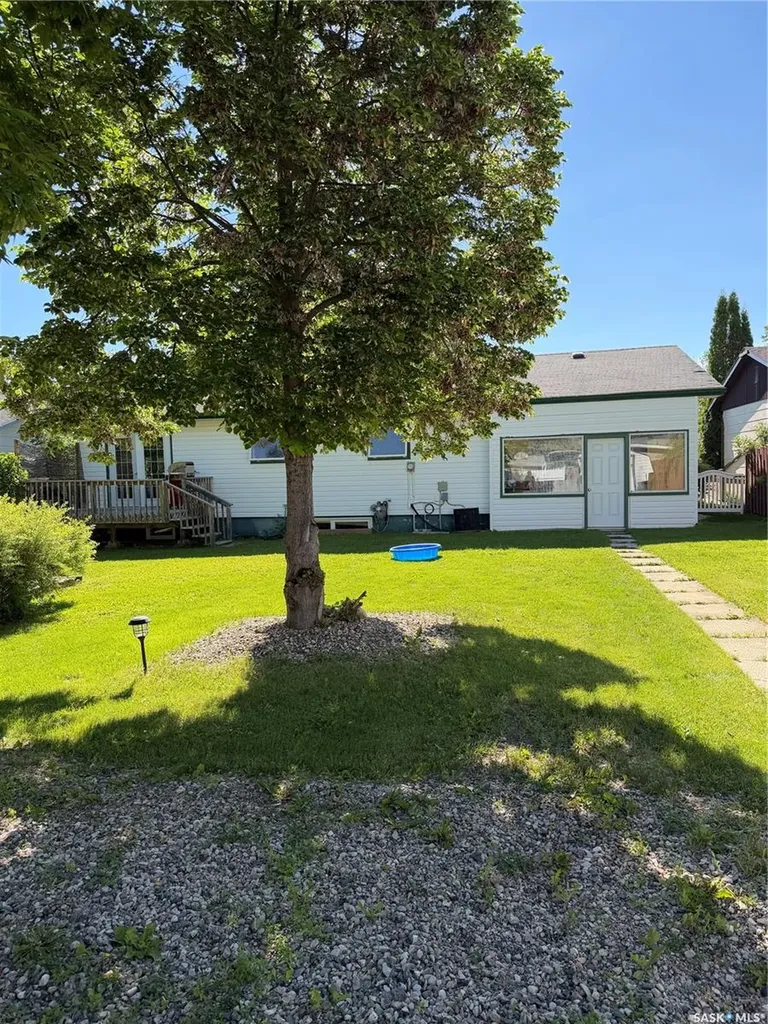 276 Circlebrooke Drive Yorkton SK S3N 2T1
