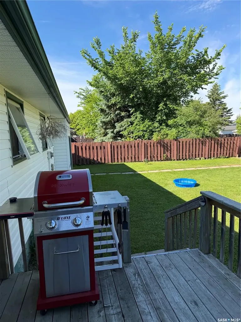 276 Circlebrooke Drive Yorkton SK S3N 2T1