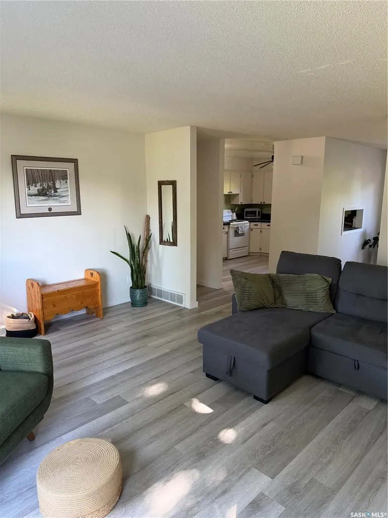 276 Circlebrooke Drive Yorkton SK S3N 2T1