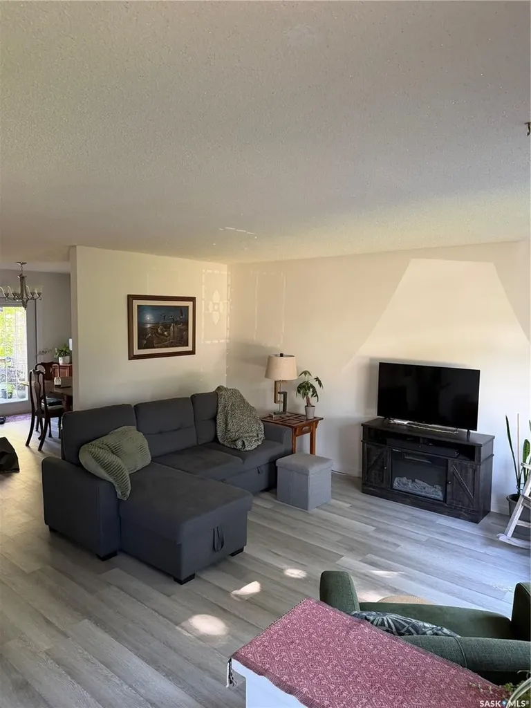 276 Circlebrooke Drive Yorkton SK S3N 2T1