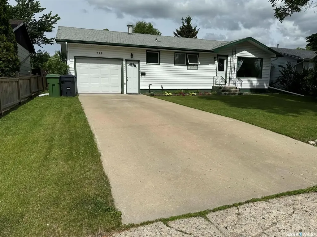 276 Circlebrooke Drive Yorkton SK S3N 2T1