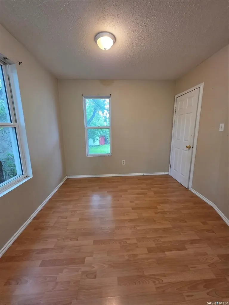 838 1st Street Estevan SK S4A 0G3