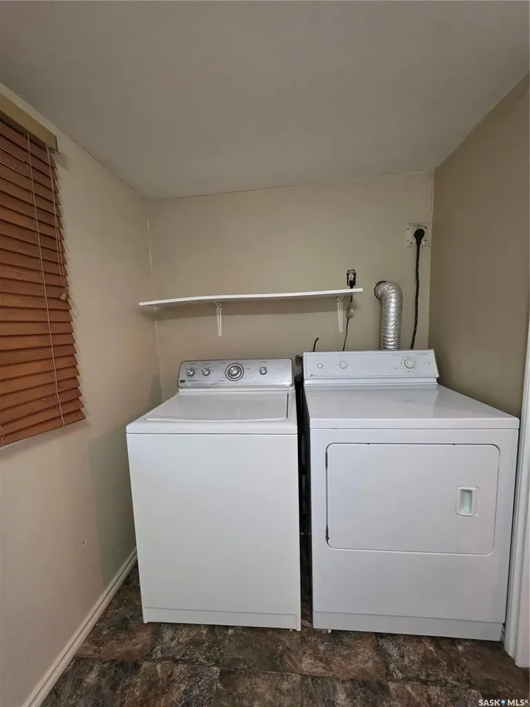 838 1st Street Estevan SK S4A 0G3