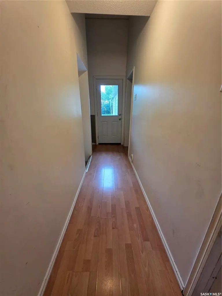 838 1st Street Estevan SK S4A 0G3