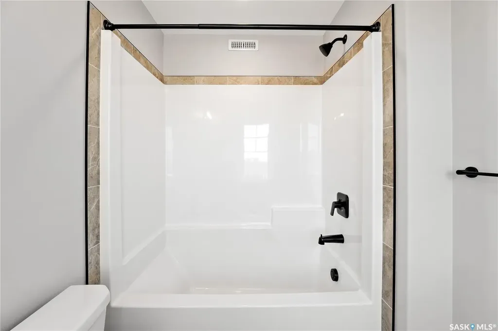 118 Fortosky Manor Saskatoon SK S7M 5X3