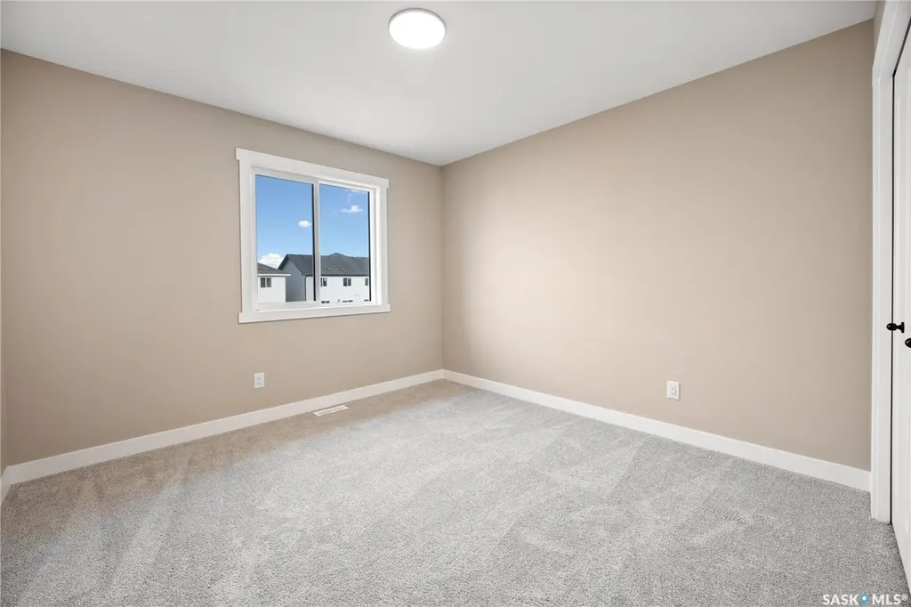 118 Fortosky Manor Saskatoon SK S7M 5X3