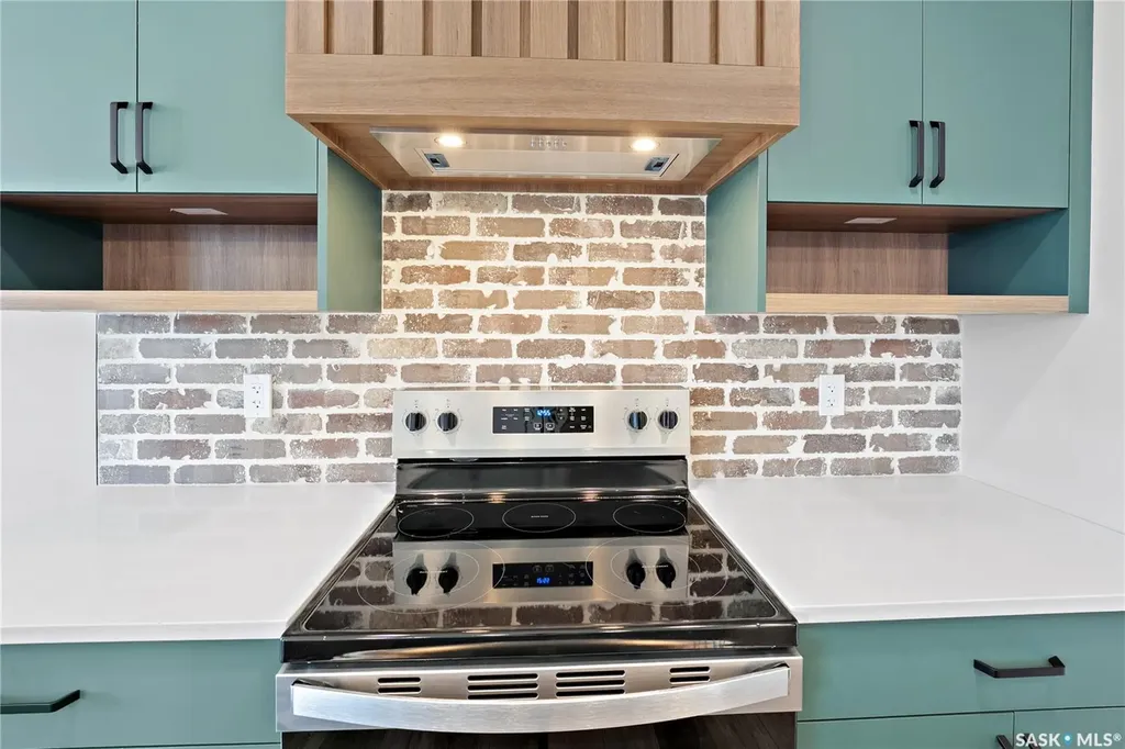 118 Fortosky Manor Saskatoon SK S7M 5X3