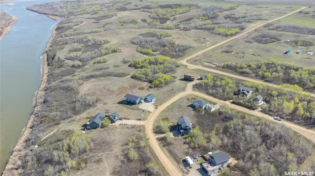 348 Laurier Crescent Laird Rm No. 404 SK S0K 2L0