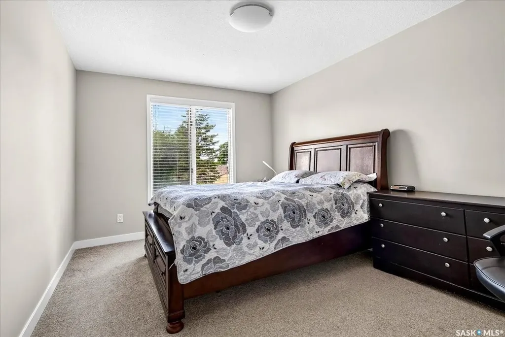 3426 Foster Bay Regina SK S4S 7C1