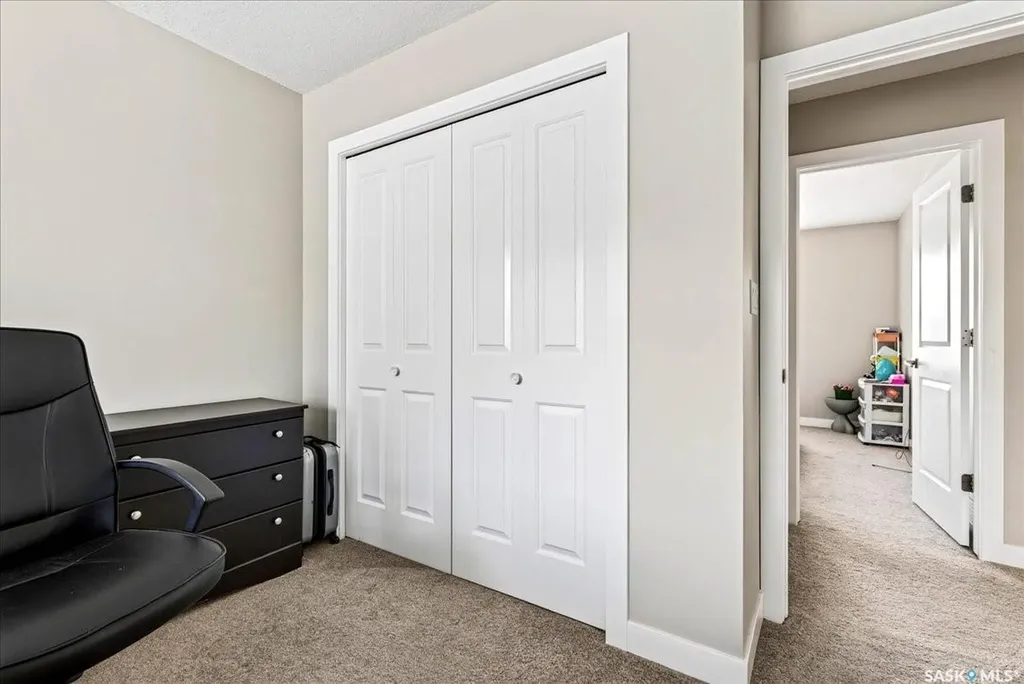 3426 Foster Bay Regina SK S4S 7C1