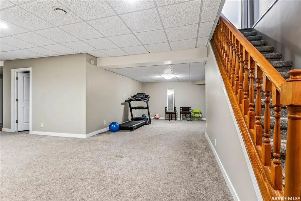 3426 Foster Bay Regina SK S4S 7C1