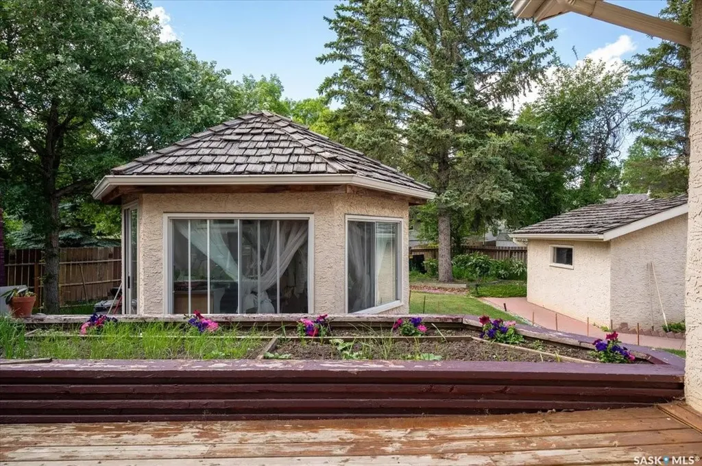 3426 Foster Bay Regina SK S4S 7C1
