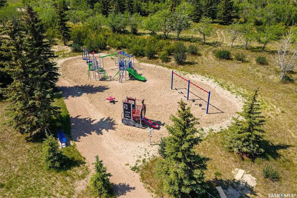 8 Willow Lane Diefenbaker Lake SK S0L 2E0