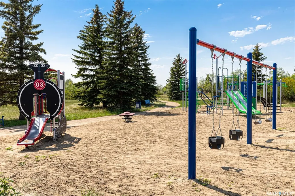 8 Willow Lane Diefenbaker Lake SK S0L 2E0