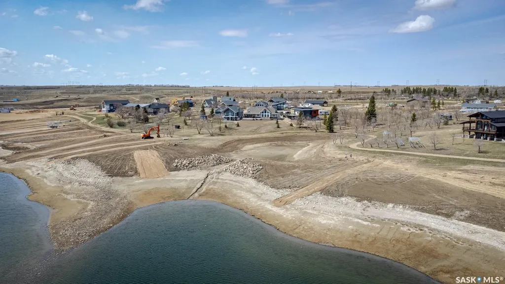 8 Willow Lane Diefenbaker Lake SK S0L 2E0