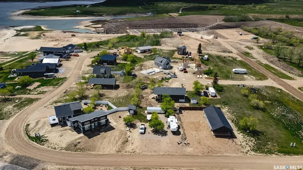 8 Willow Lane Diefenbaker Lake SK S0L 2E0