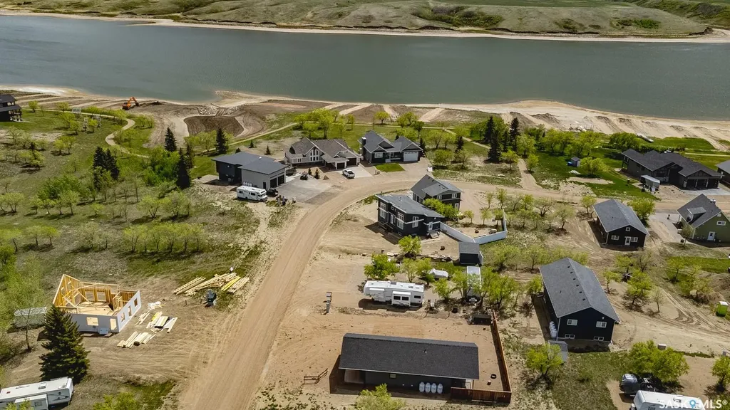 8 Willow Lane Diefenbaker Lake SK S0L 2E0