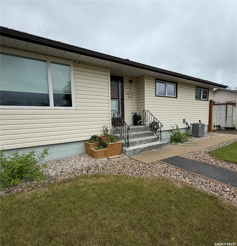 531 Prince Street Hudson Bay SK S0E 0Y0