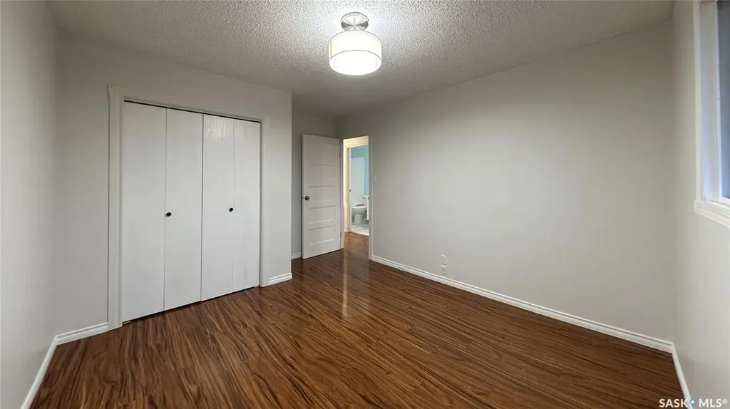 1327 Mccormack Road Saskatoon SK S7M 4Y6