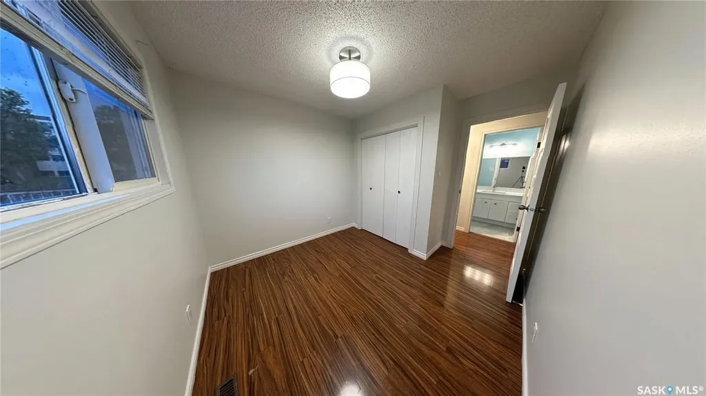 1327 Mccormack Road Saskatoon SK S7M 4Y6