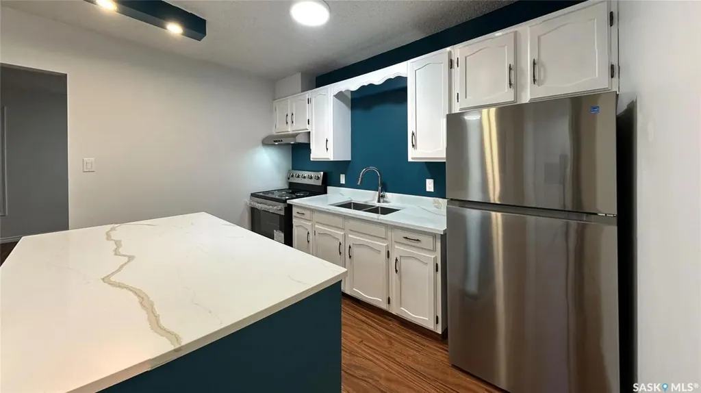 1327 Mccormack Road Saskatoon SK S7M 4Y6