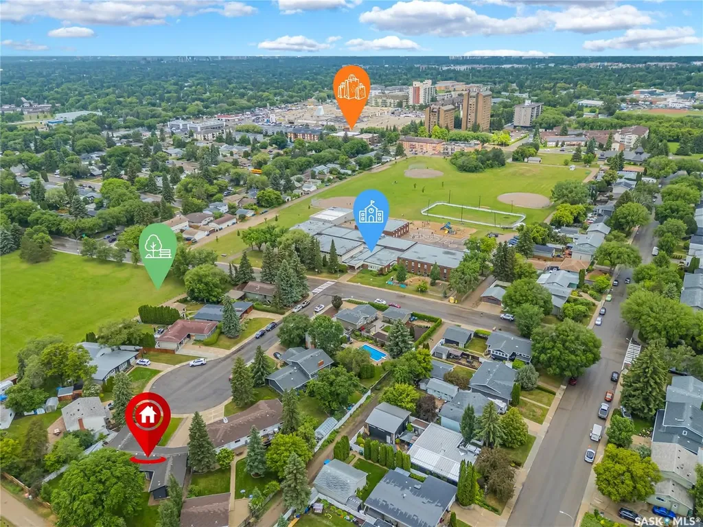 722 East Drive Saskatoon SK S7J 2X7