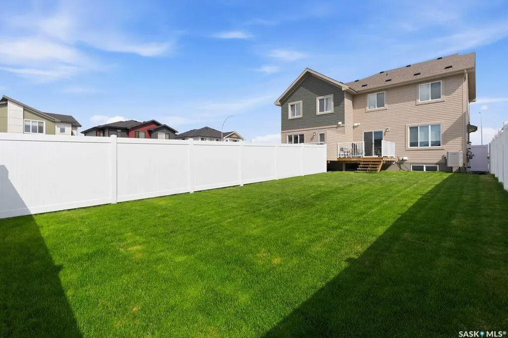 212 Myles Heidt Lane Saskatoon SK S7W 1J1