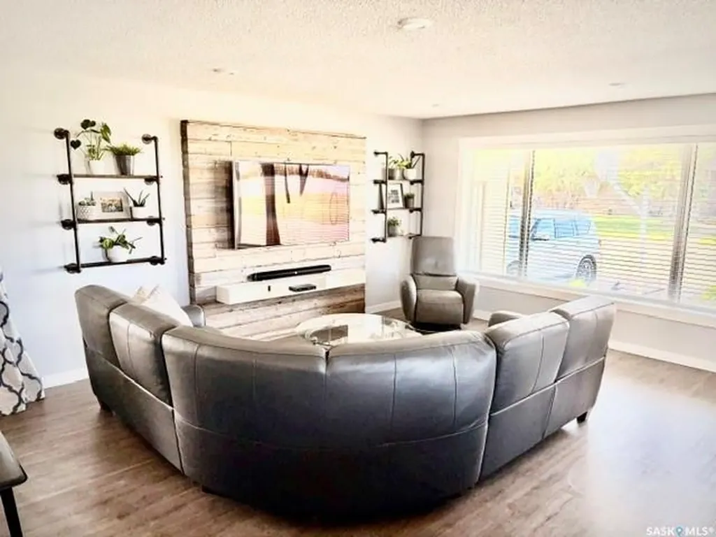 31 Birch Place Lanigan SK S0K 2M0