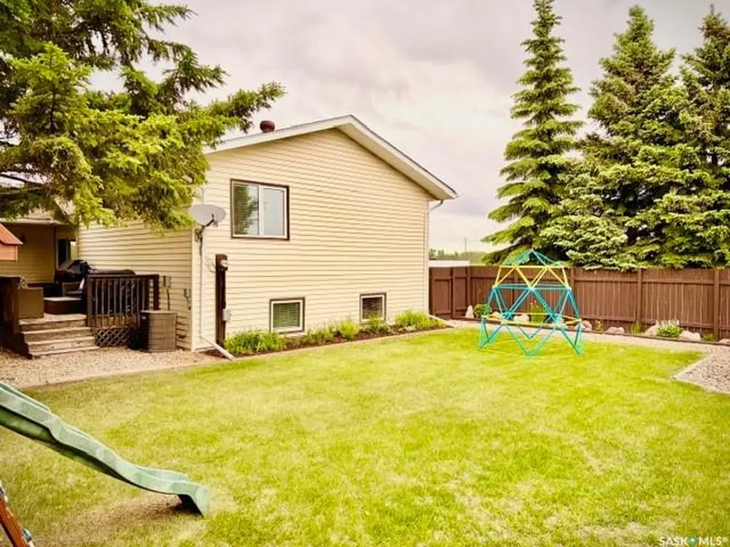 31 Birch Place Lanigan SK S0K 2M0