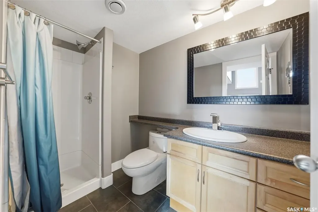 710 Wright Crescent Saskatoon SK S7N 4T7