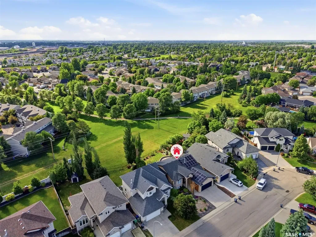 710 Wright Crescent Saskatoon SK S7N 4T7