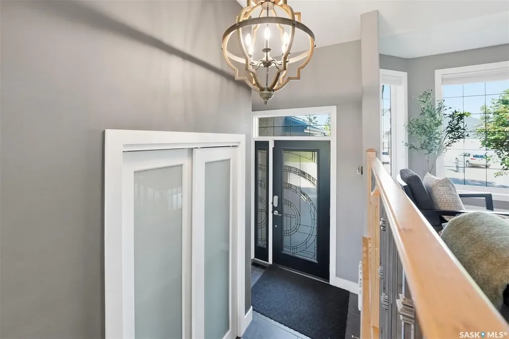 710 Wright Crescent Saskatoon SK S7N 4T7