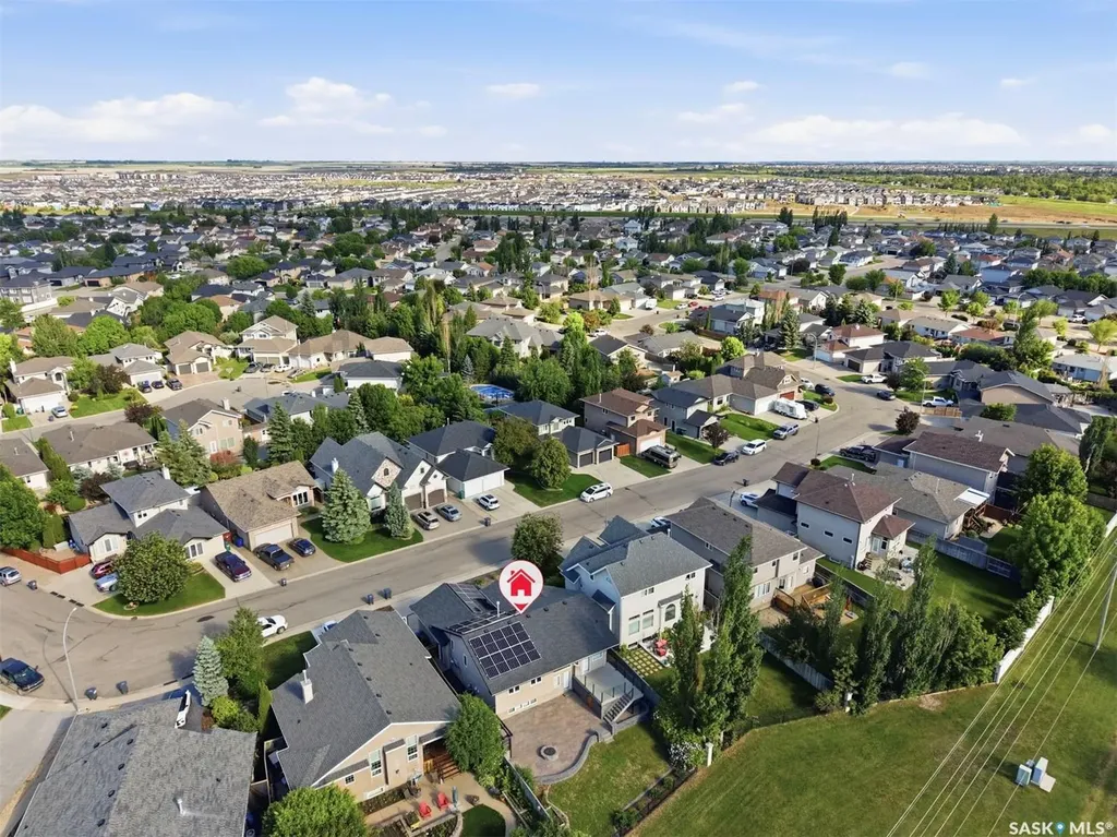 710 Wright Crescent Saskatoon SK S7N 4T7
