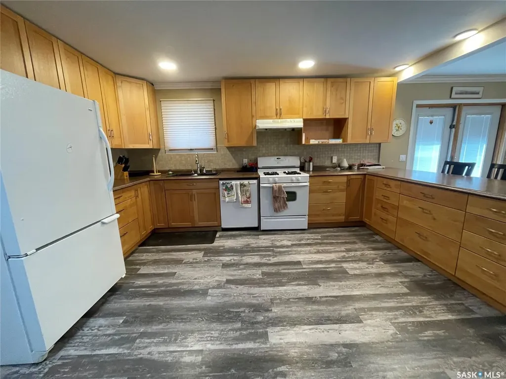360 Ben Hope Street Cypress Hills Provincial Park SK S0N 1N0